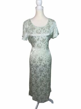 Style Studio Sage Green Rose Jacquard Maxi Dress Size Large Satin Cottagecore